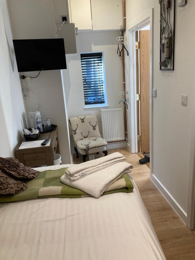 Hotel The Radnor Arms Malmesbury Zewnętrze zdjęcie
